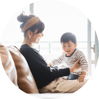 ひとり親家族のイラスト